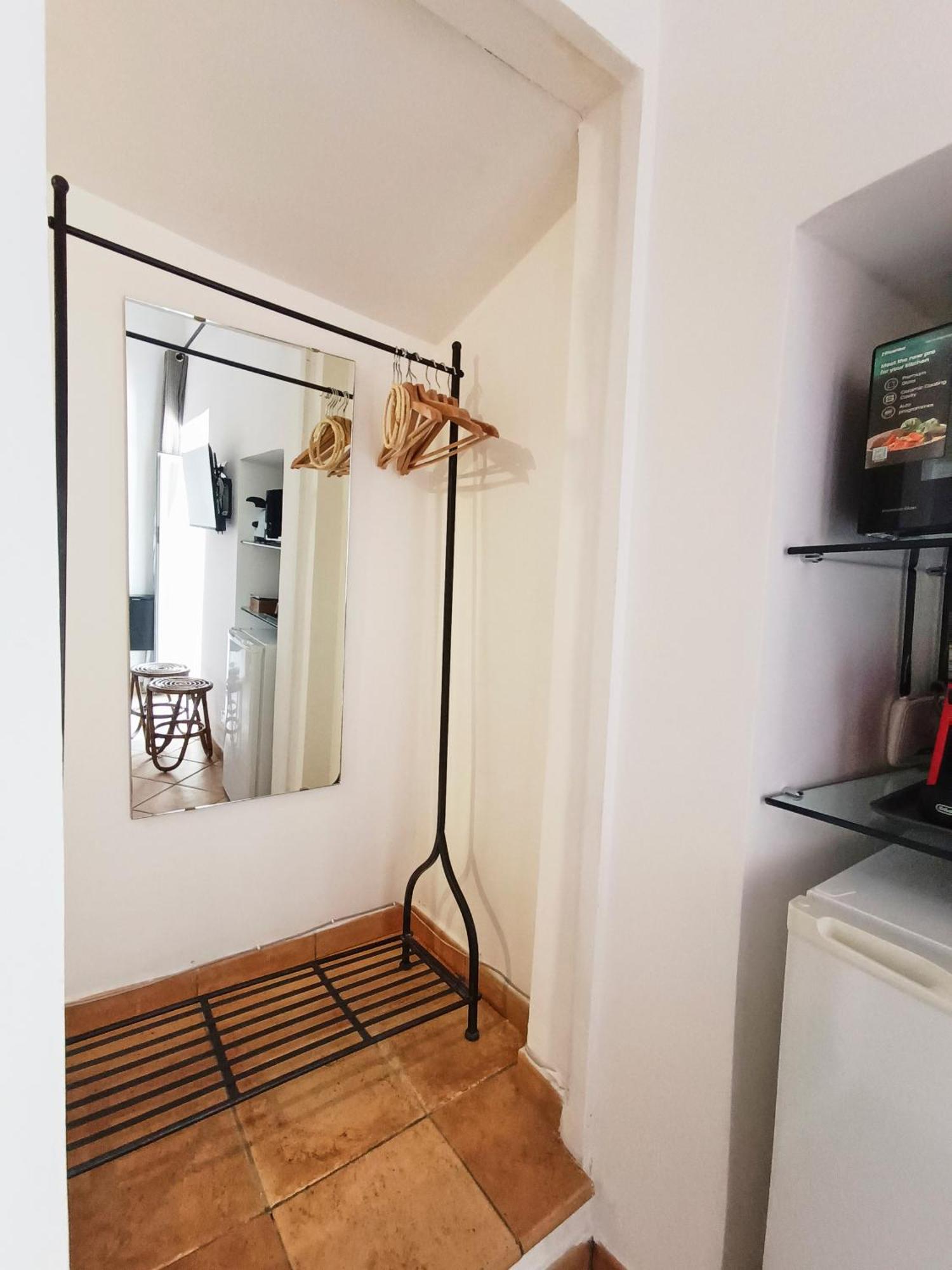 Mini Studio Con Balcone A Piazza Del Popolo Rom Eksteriør billede
