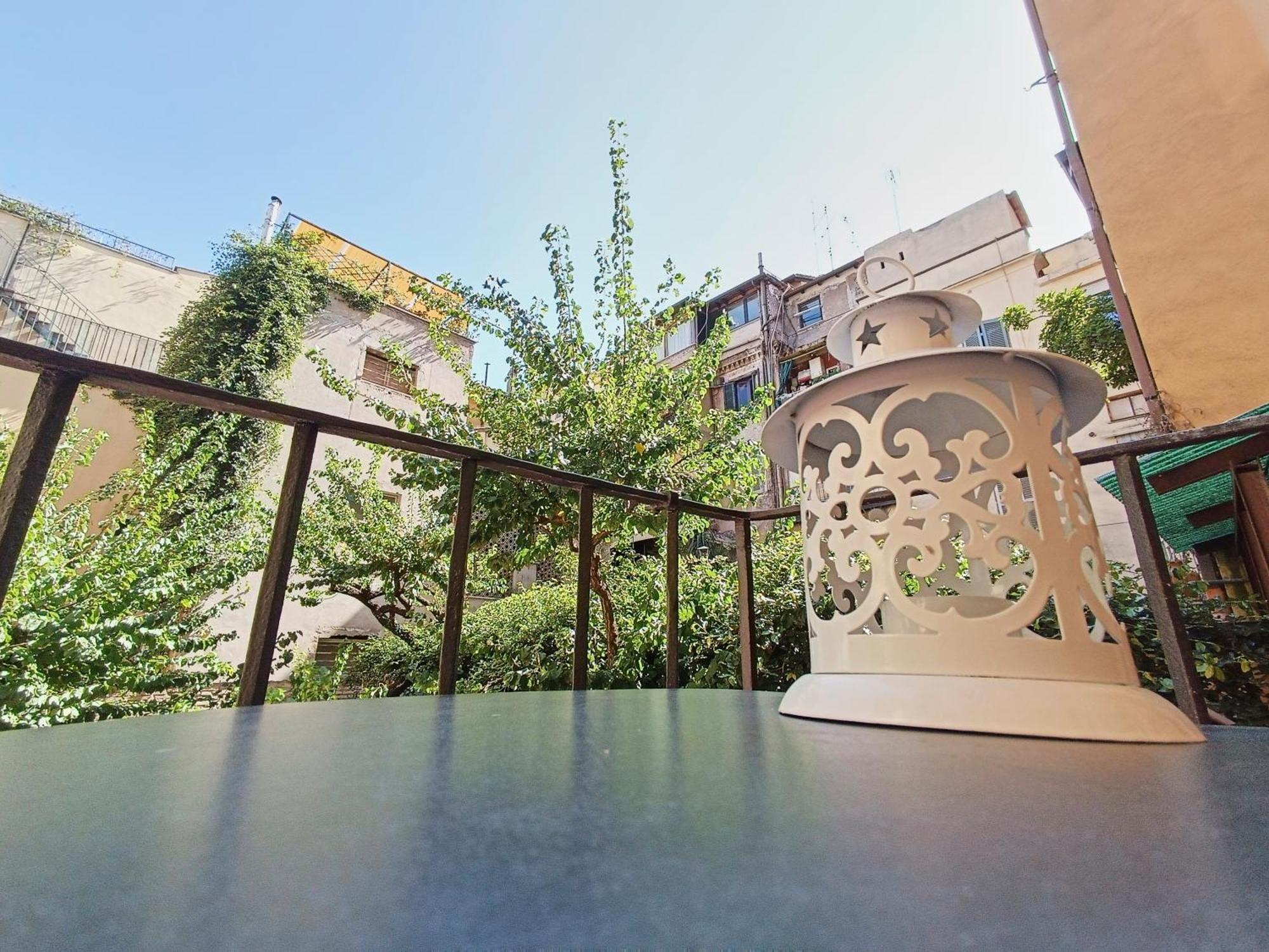 Mini Studio Con Balcone A Piazza Del Popolo Rom Eksteriør billede